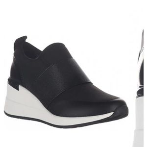 ALDO Allie Womens Black Wedge Sneaker Size 7.5